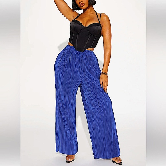 CHIC NWT❣️💙🦋🧵 Wide Leg Plisse Pant - Royal Blue Sz XL - Picture 2 of 3